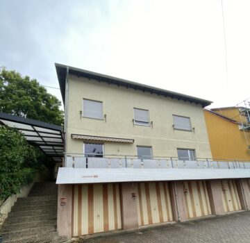 Freistehendes 2-FH in Uninähe mit 5 Garagen + großem Garten, 66125 Saarbrücken / Dudweiler, Zweifamilienhaus