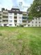 Renovierte 2-ZKB Wohnung mit Einbauküche, Balkon und Garage - Gebäuderückseite