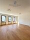 Helle renovierte 2-ZKB Wohnung mit Einbauküche - Wohn- und Esszimmer