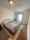 Zweifamilienhaus mit Gewerbeanteil: Halle, Werkstatt, Garagen, über 800m² Gesamtfläche - Schlafzimmer EG