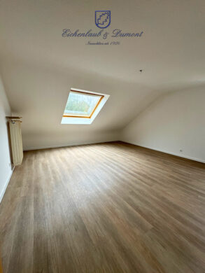Renovierte 4 ZKB-Dachgeschosswohnung in zentraler Lage Rastpfuhl, 66113 Saarbrücken / Malstatt, Dachgeschosswohnung