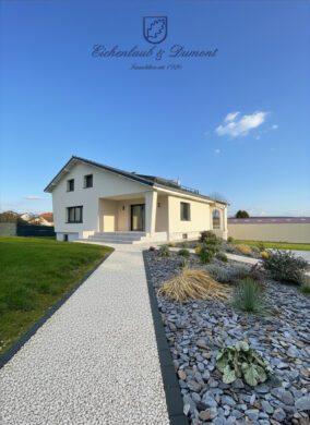 Luxuriös saniertes freistehendes Familiendomizil auf großem Grundstück in Spicheren, 57350 Spicheren (Frankreich), Einfamilienhaus