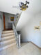 Freistehendes 1-2 Familienhaus in zentrums-und naturnaher Lage, sofort nutzbar - Treppenhaus