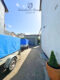 Freistehendes gepflegtes 2-3 FH mit Wintergarten, Garage, sofort verfügbar - Einfahrt & Garage