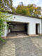 2-3 Familienhaus mit Einfahrt und Garagen in guter Lage von Fechingen - Garage