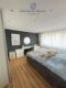 Hochwertig renovierte und möblierte 2-ZKB mit EBK, Terrasse + Garage - Schlafzimmer