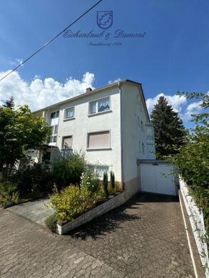 Gepflegtes 2-3 Familienhaus mit Garten + Garage, sofort verfügbar, 66773 Schwalbach, Zweifamilienhaus