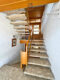 Gepflegtes 2-3 Familienhaus mit Garten + Garage, sofort verfügbar - Treppe zum OG