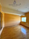 Gepflegtes 2-3 Familienhaus mit Garten + Garage, sofort verfügbar - Schlafzimmer 1 DG.