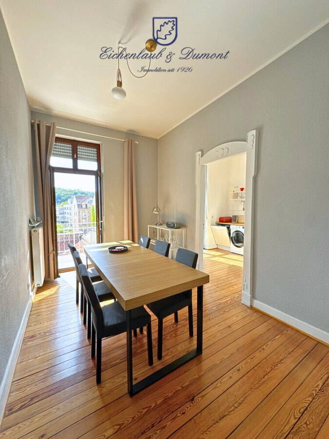Renovierte Altbauwohnung mit Balkon in zentraler City-Lage - Photo 4