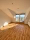 Helle, renovierte 2 ZKB Wohnung mit Balkon - Wohnzimmer