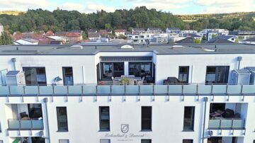 Neuwertiges luxuriöses Penthouse, Dachterrasse + 2 TG-Stellplätze, 66129 Saarbrücken / Bübingen, Penthousewohnung
